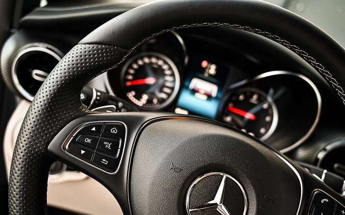 Mercedes-Benz Klasa V cena 626688 przebieg: 19000, rok produkcji 2023 z Luboń małe 781